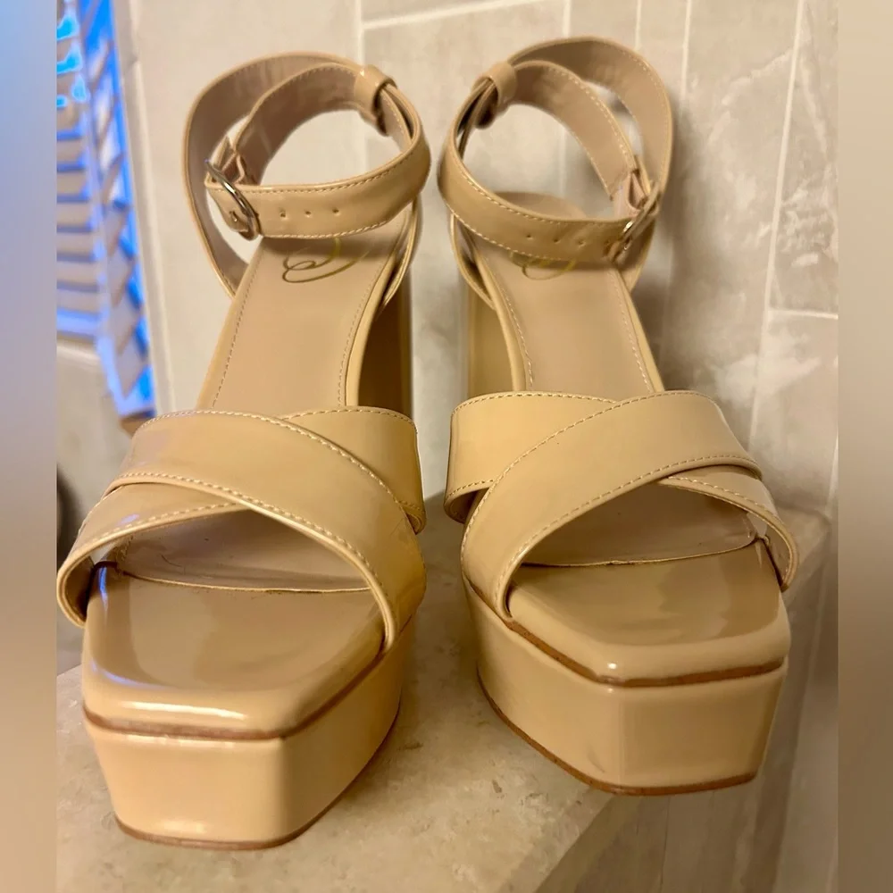 Sam Edelman Platforms - Picture 7 of 13